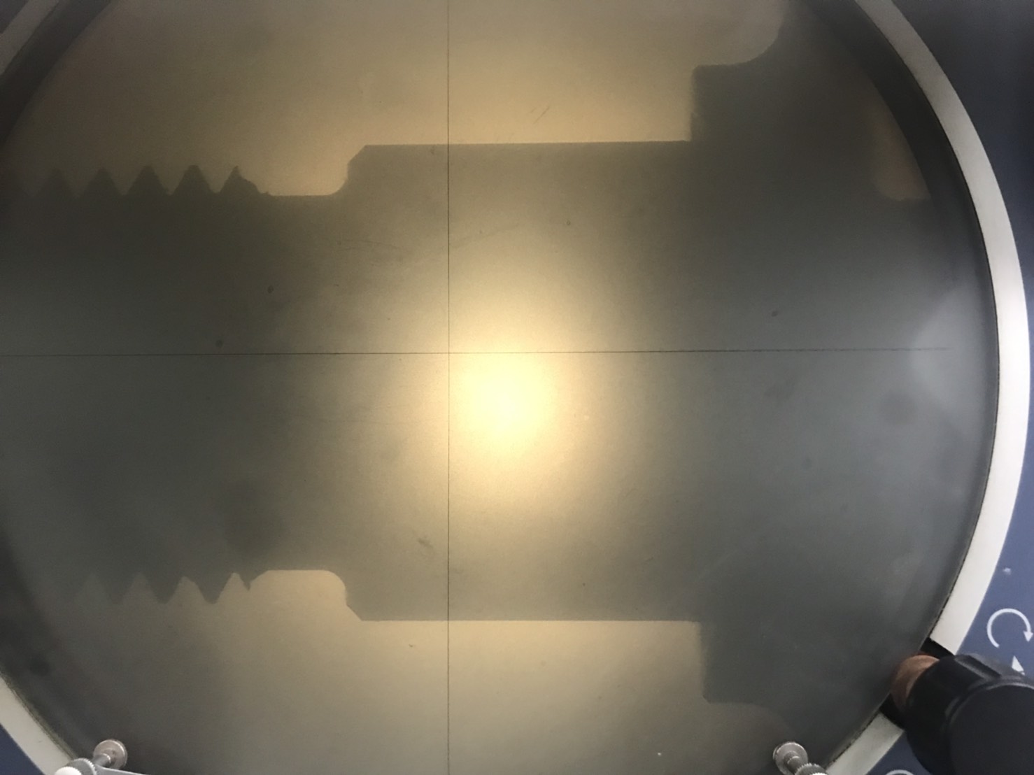 How do you inspect threads? PROCHAIN PRECISION